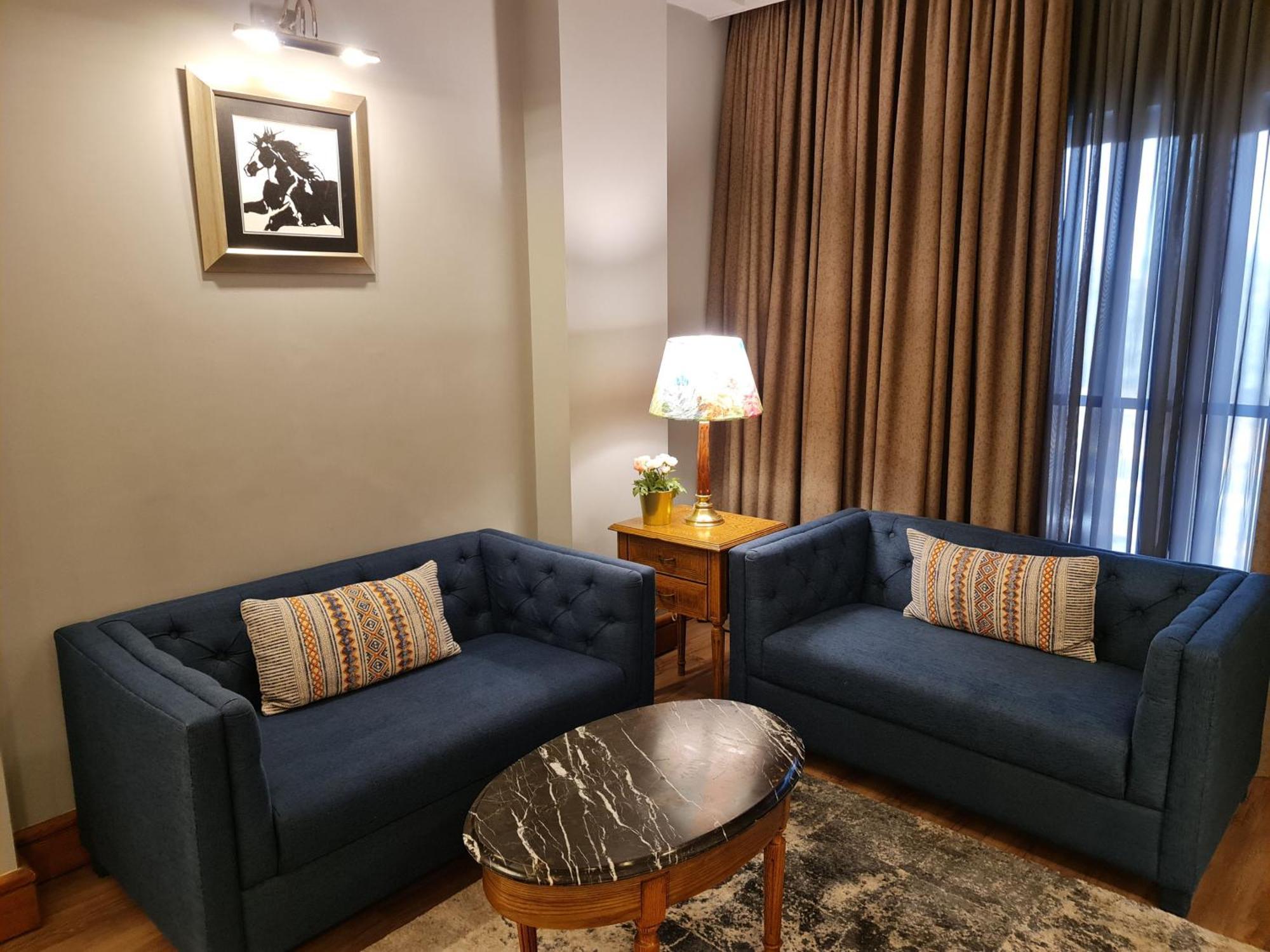 Hotel Crown Plaza Исламабад Екстериор снимка